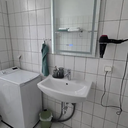 Appartement Gemuetliche 2-raum In Zentraler Lage *